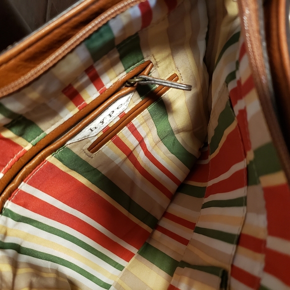 HYPE-Studded Fringe Leather Vintage Handbag - Picture 6 of 6